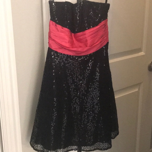[Send Offers] Betsey Johnson Prom dress 💃🏻 - Picture 3 of 6